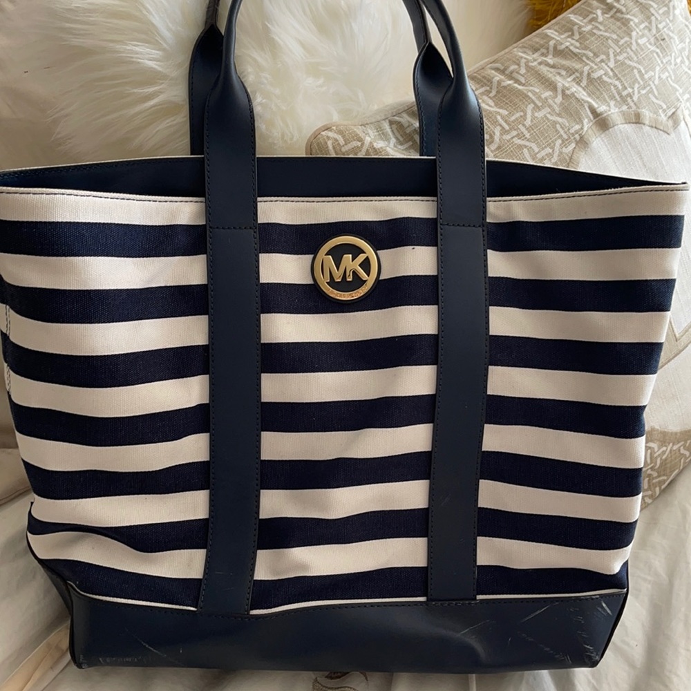 Michael Kors tote